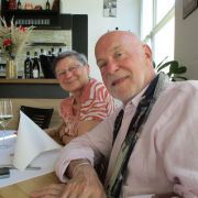Bilder 2/3 – Bürgermeisterin Silke Höflinger, Bürgermeisterstellvertreter Philippe Boisselier und Komiteevorsitzende Roselyne Havet